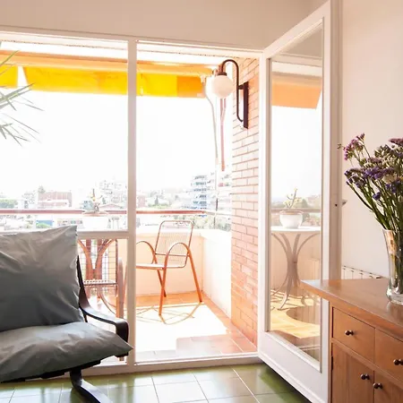 Appartement Near The And Port Marina Of Premia Premiá de Mar